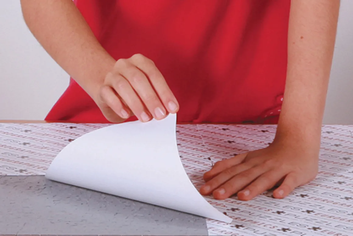 Eurographics – Smart Puzzle Glue Sheets